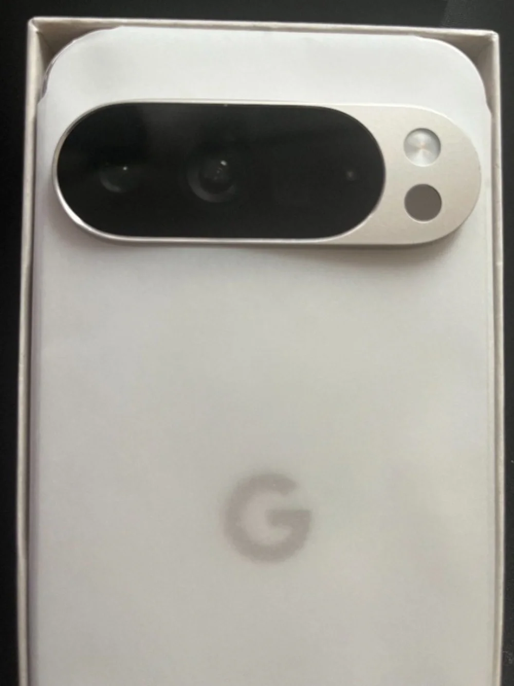 Google Pixel 10 Pro XL - 256 GB - Porcelain (Unlocked)